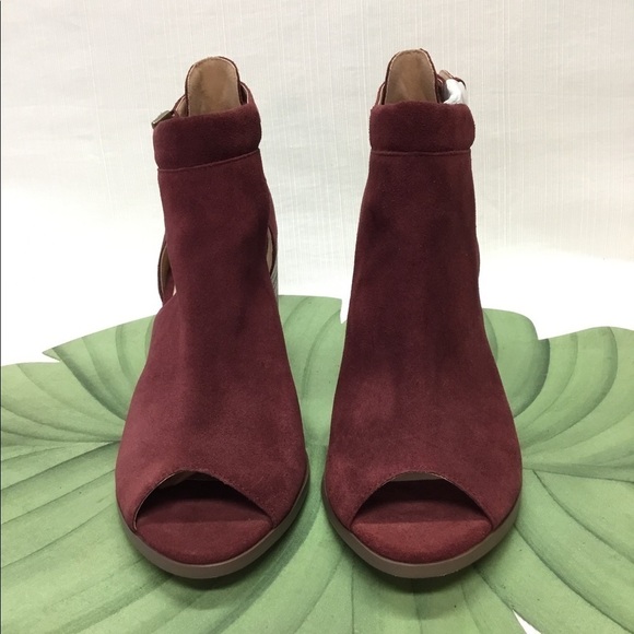 Sole Sociiety New Wine Booties - Picture 3 of 8